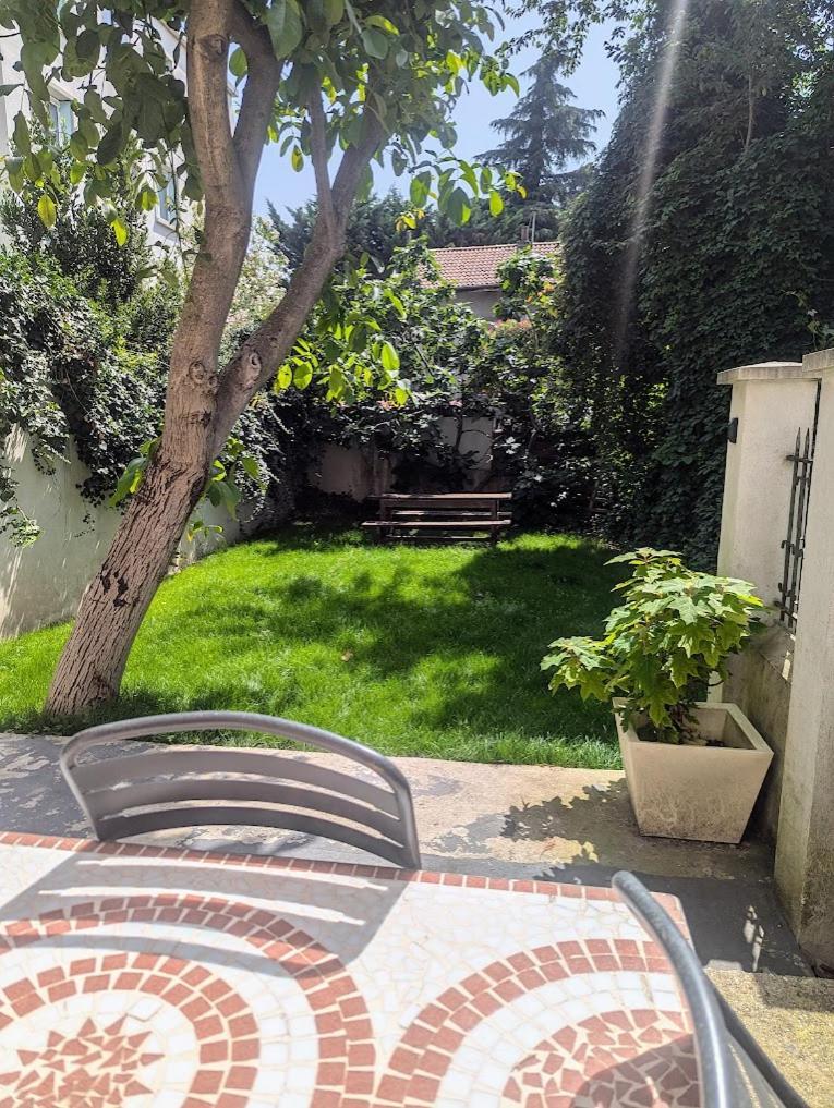Maison Jardin Et Parking Prive Dans Grenoble Zewnętrze zdjęcie